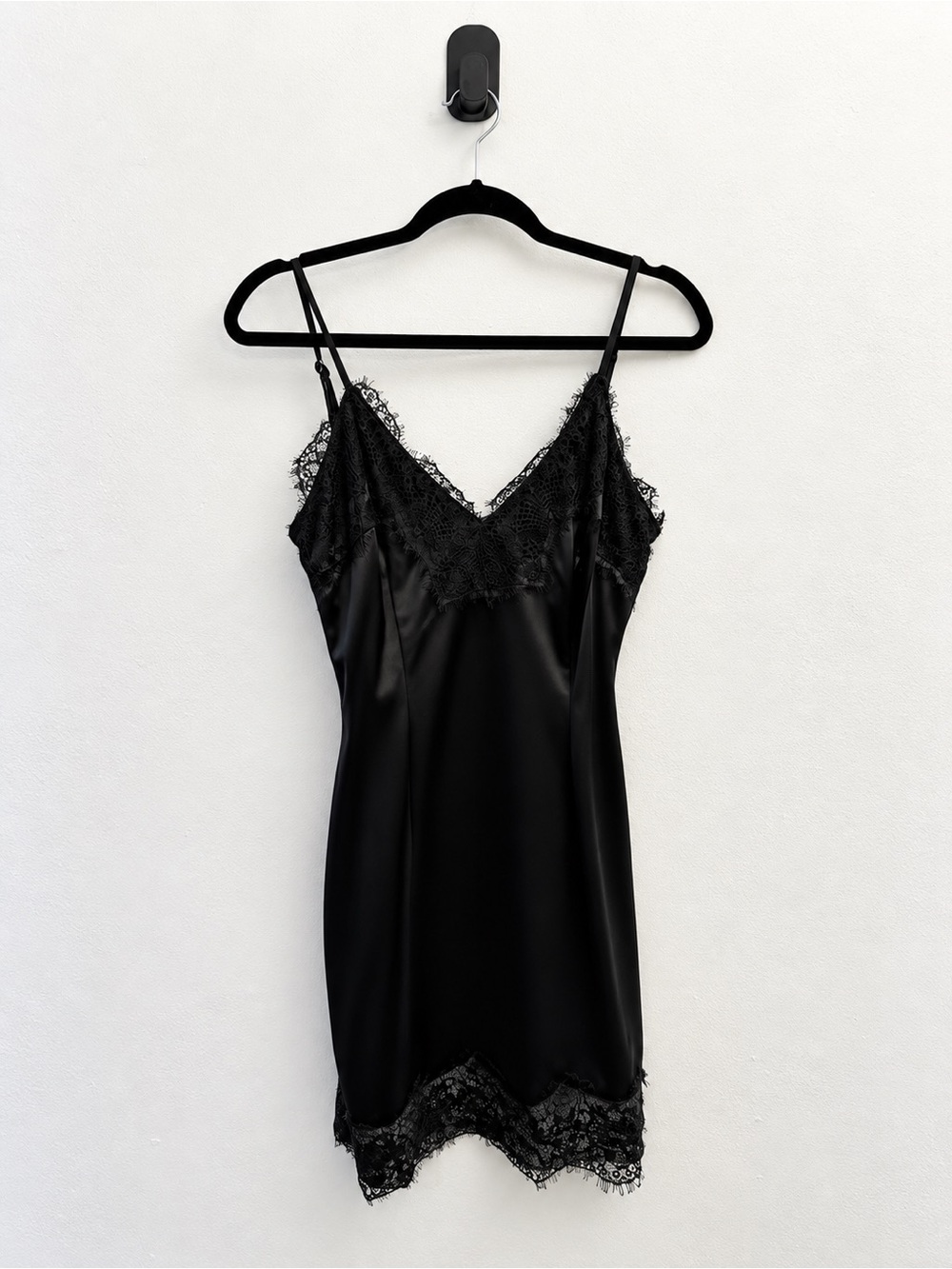 Fashion Nova Black Satin Lace Trim Slip Dress –